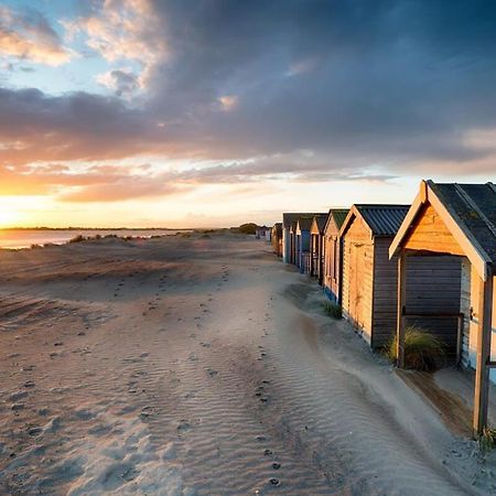 Sunny & Modern Near The Beach & Village W Parking East Wittering Exteriér fotografie