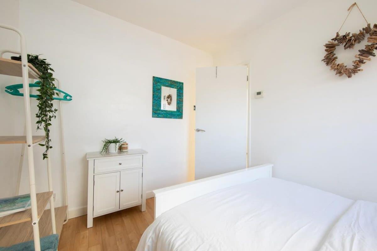 Sunny & Modern Near The Beach & Village W Parking East Wittering Exteriér fotografie